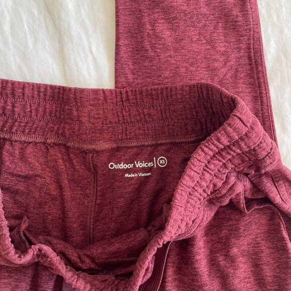 Outdoor Voices CloudKnit Sweatpants (sz XS) - Picture 3 of 6